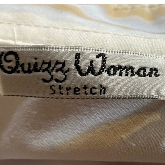 Quizz Woman White Button-Down Blouse Plus Size 22 - Picture 6 of 7